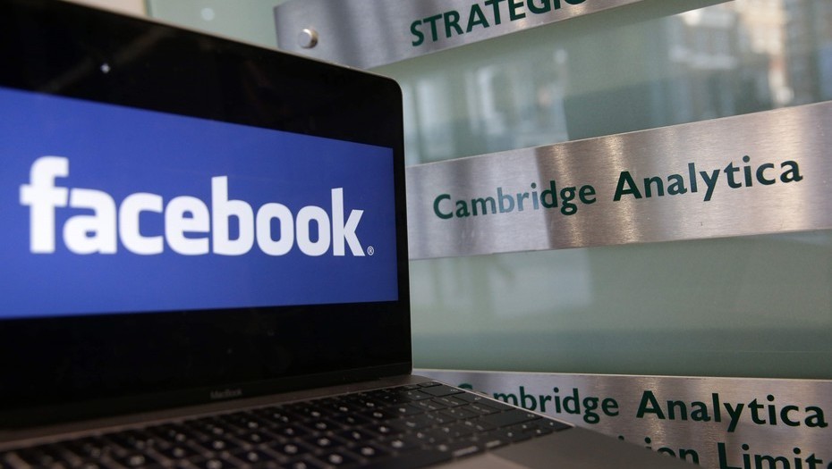 Inversores de Facebook quieren echar a Mark Zuckerberg 2