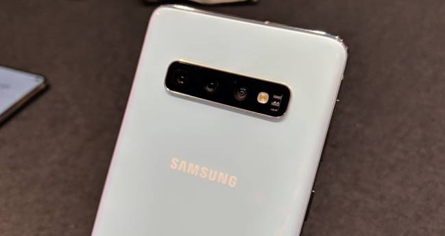 Samsung presenta Galaxy S10, su nueva línea de smartphones