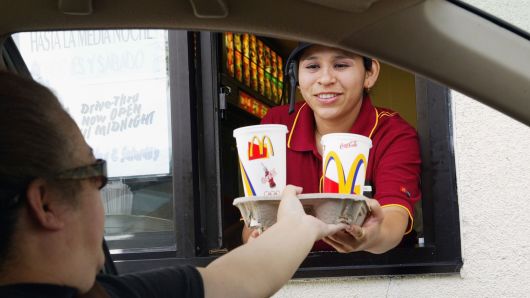 Ahora McDonald's venderá hamburguesas utilizando Inteligencia Artificial 2