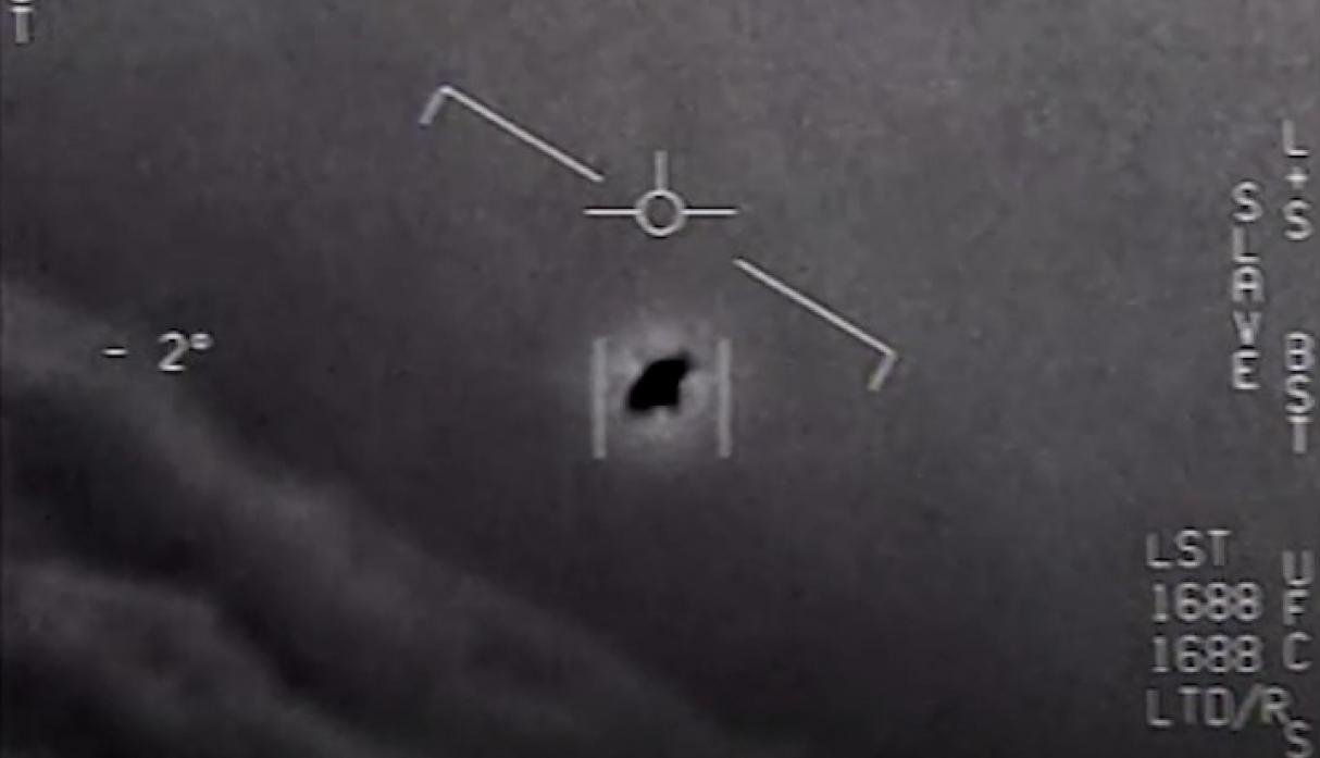 El Pentágono desclasifica videos de “fenómenos aéreos no identificados”
